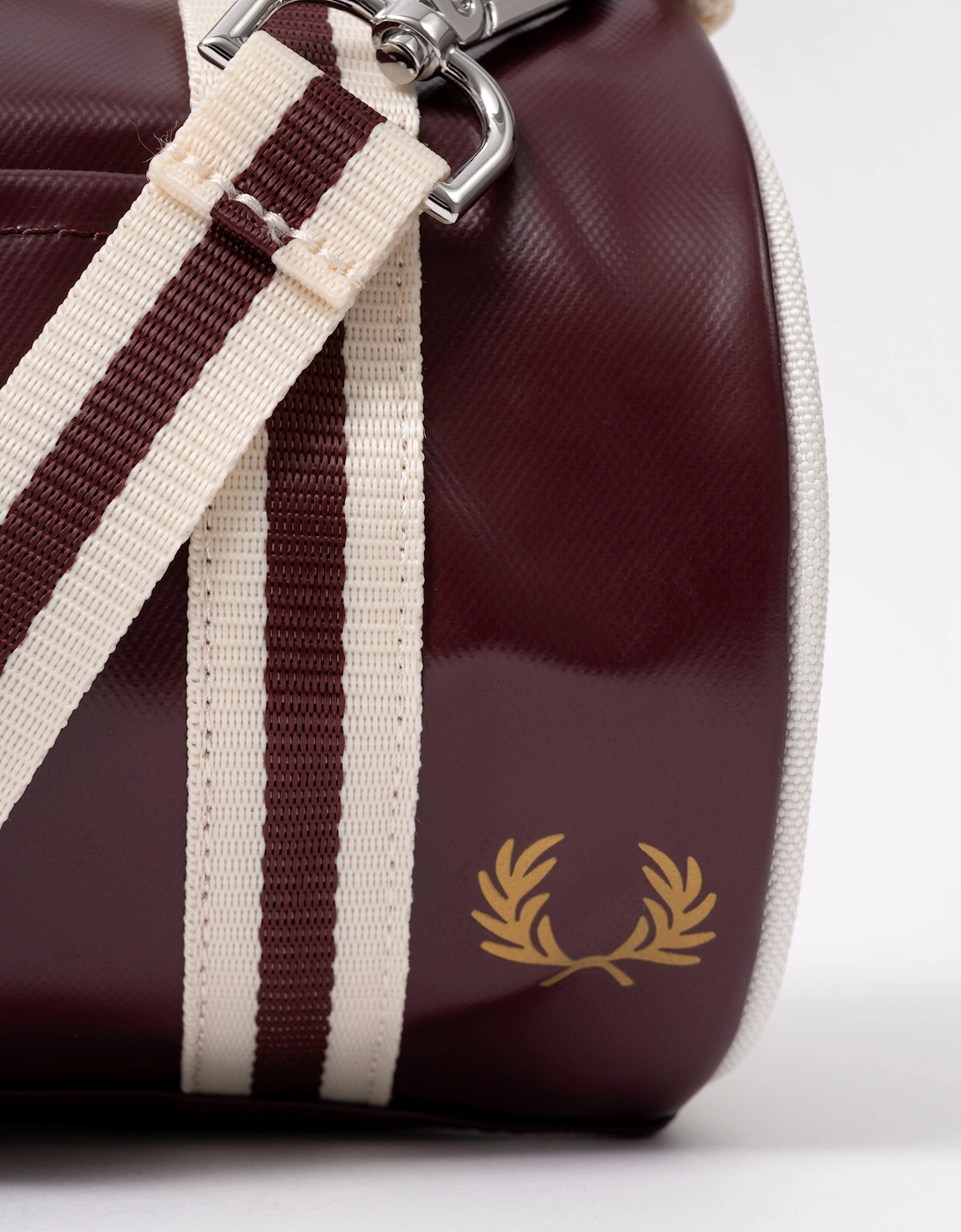 Fred Perry Classic Mini Barrel Bag - Oxblood/Ecru R82