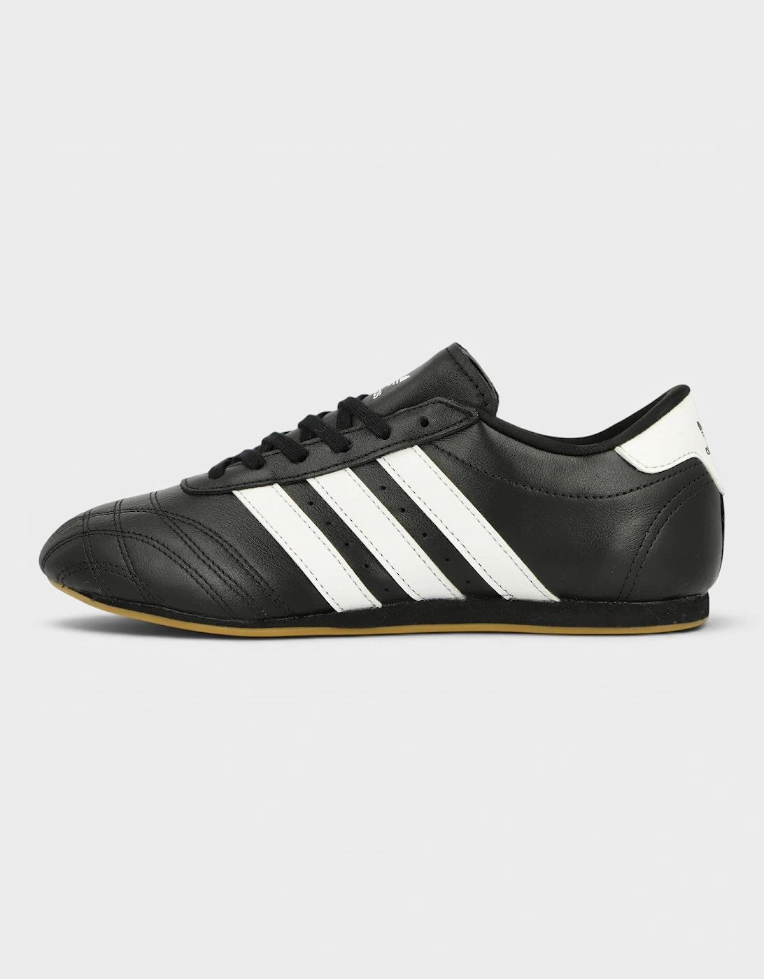 Taekwondo Core Black Cloud White Gum