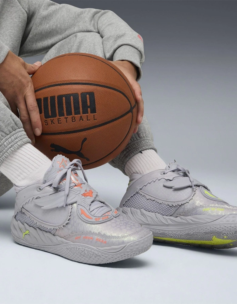Mb.05 Metallic Basketball Trainers