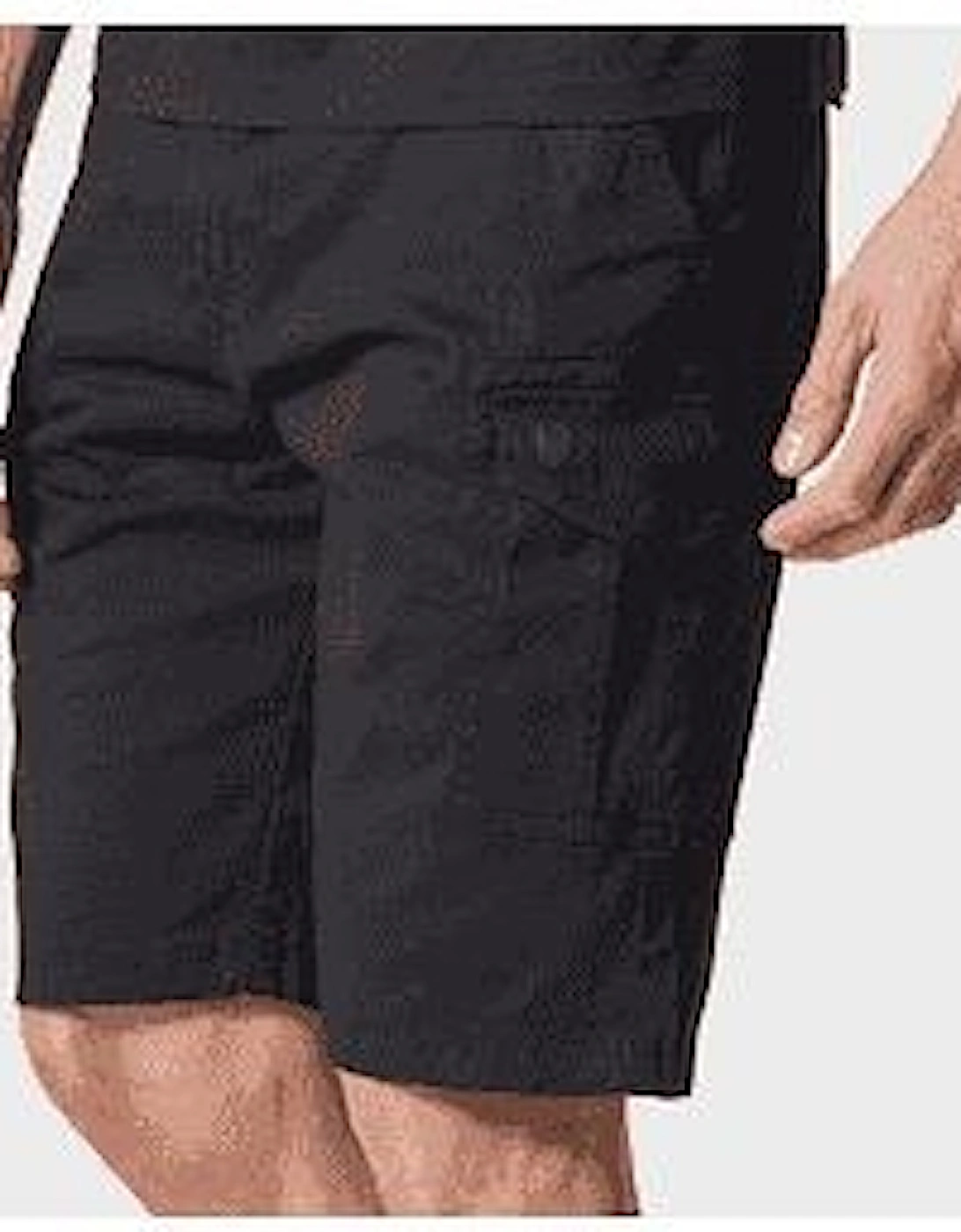 Lindros Black Cargo Shorts