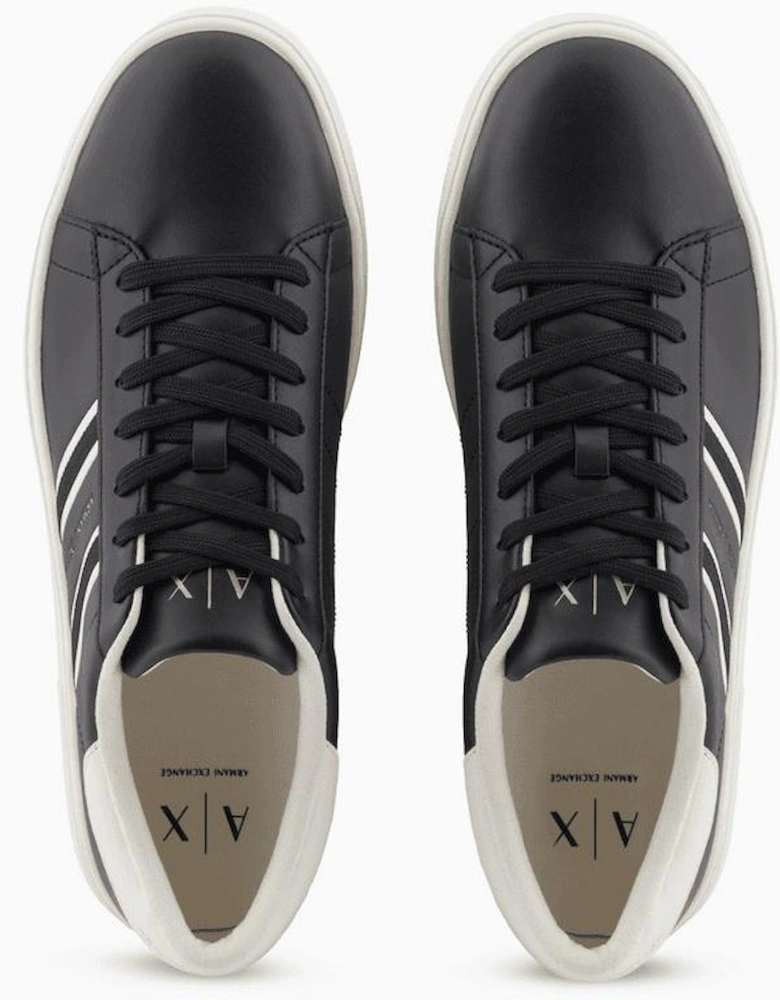 Low Top Black/White Sneaker Trainer
