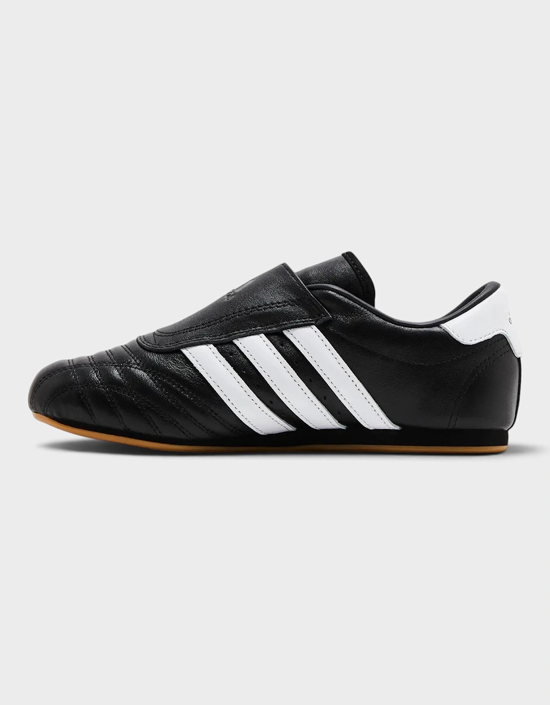 Taekwondo Black White Gum