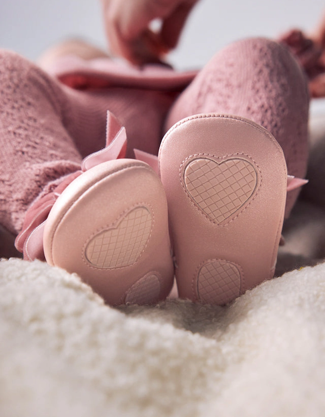 Girls Pink Velvet Bow Pre Walker Shoes