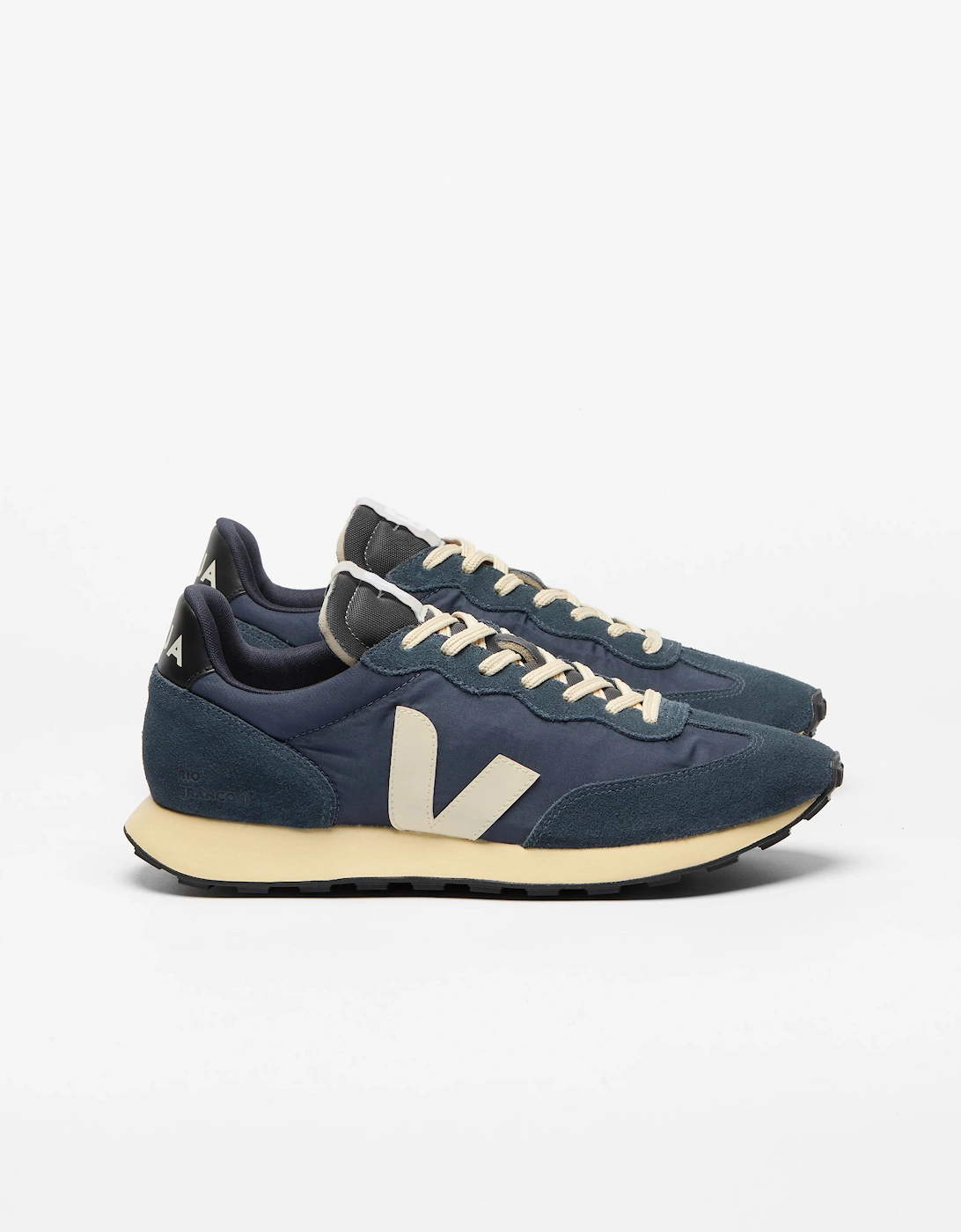 VEJA Rio Branco II Lite Nolyn Womens Trainers - Nautico/Pierre