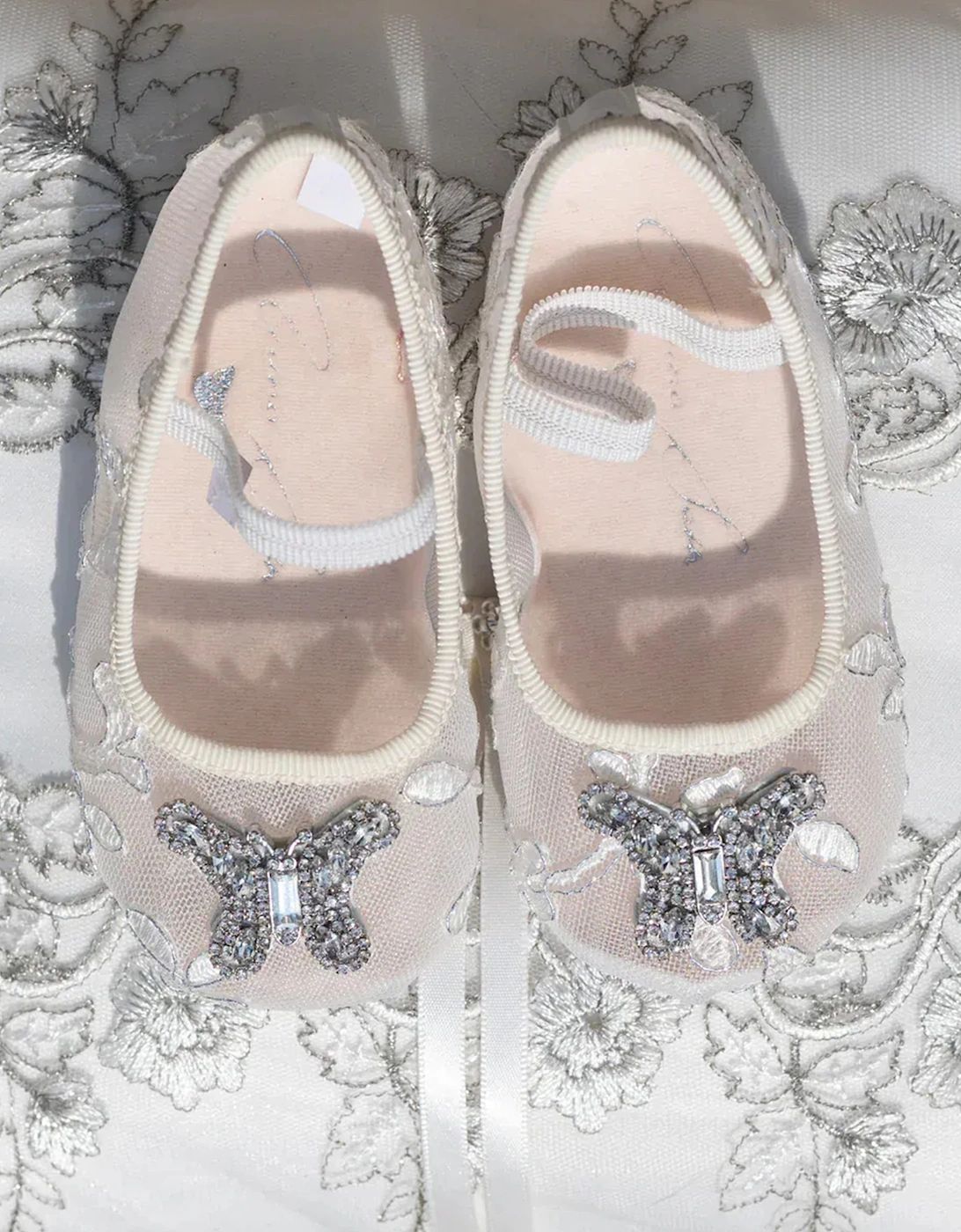 The Baby Gifting Company x Aruna Seth Ivory Gift Set