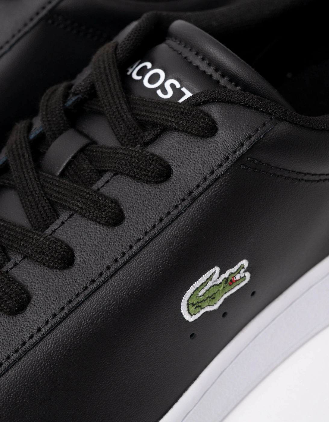Lacoste Carnaby Leather Mens Trainers - Black/White 312