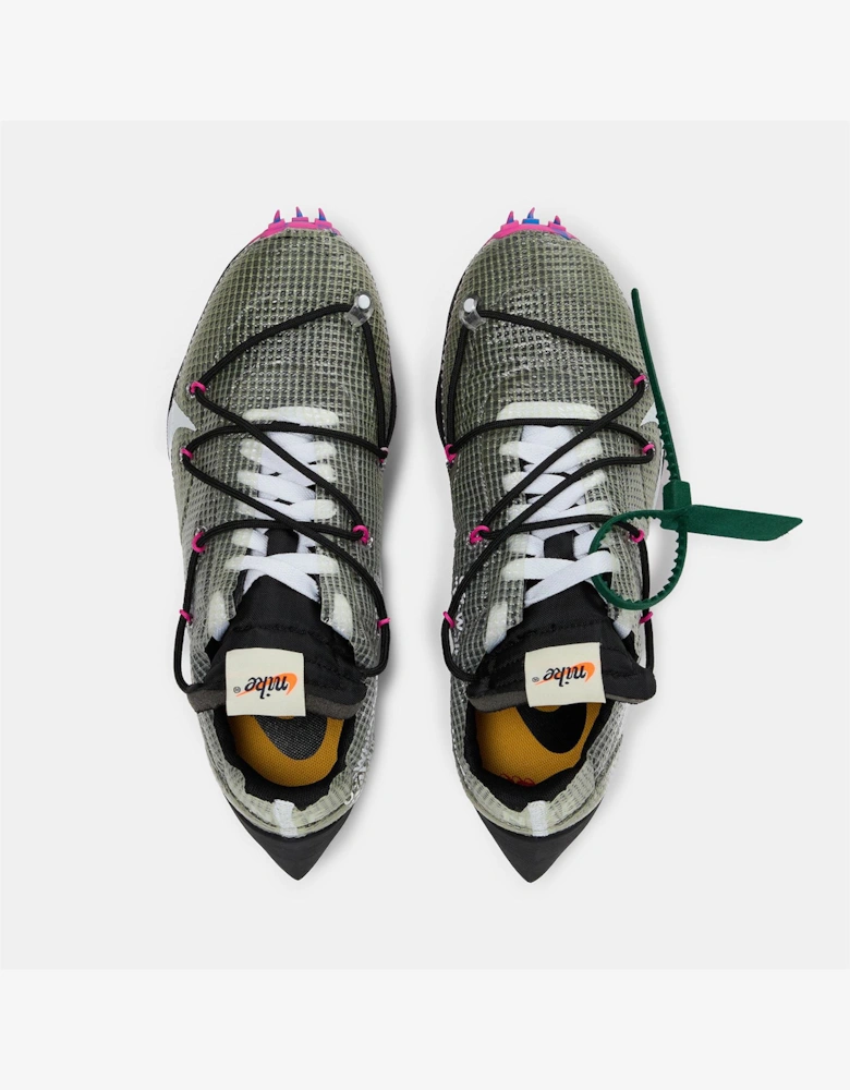 Nike Low Top Round Toe Sneakers