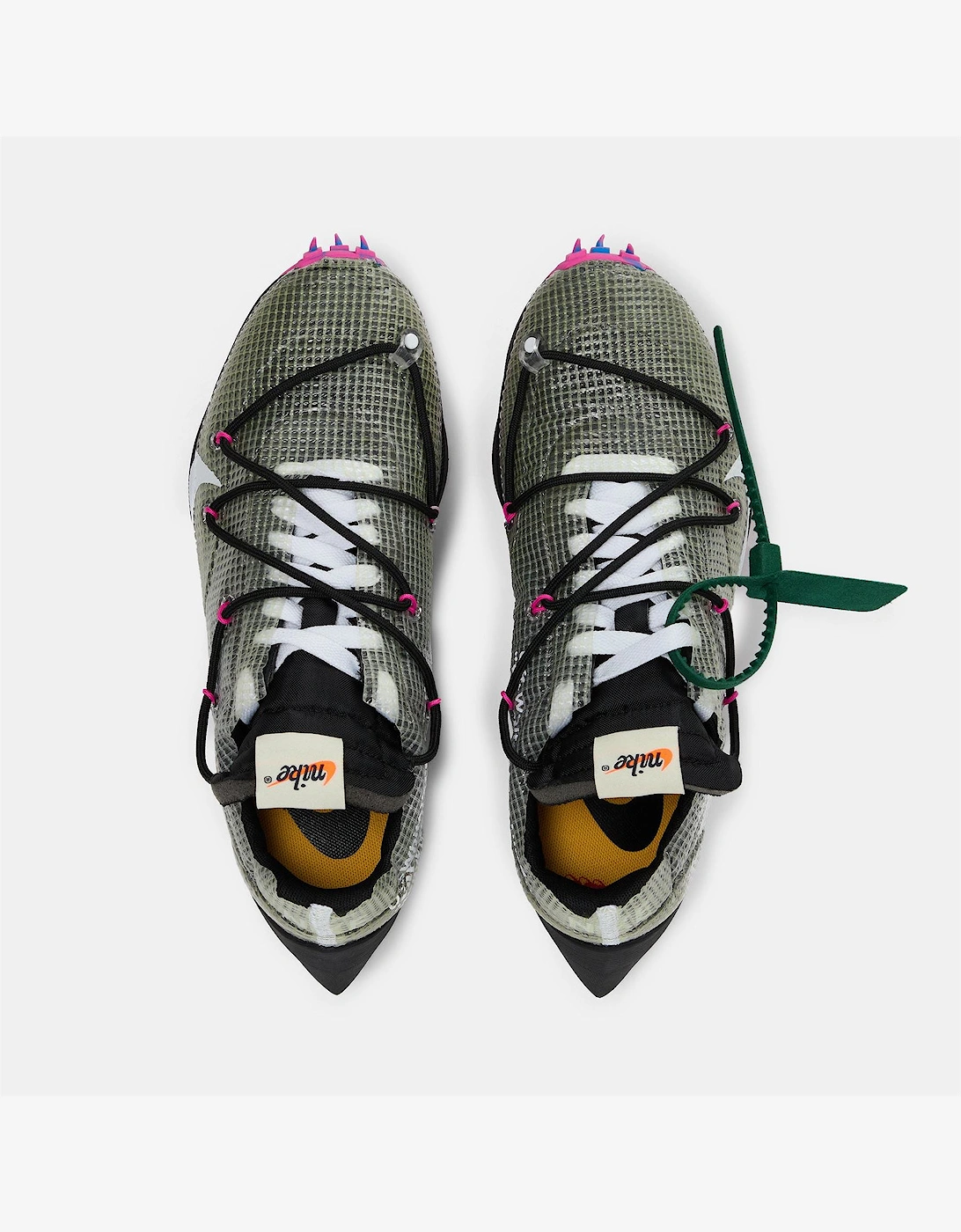 Nike Low Top Round Toe Sneakers