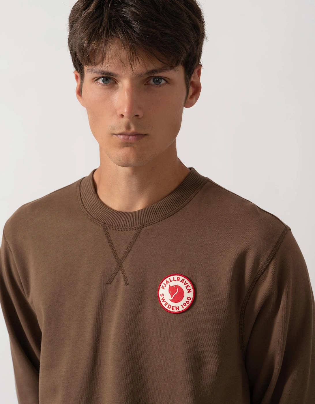 Fjallraven 1960 Logo Badge Mens Sweatshirt - Dark Oak 299