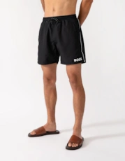 Black 001