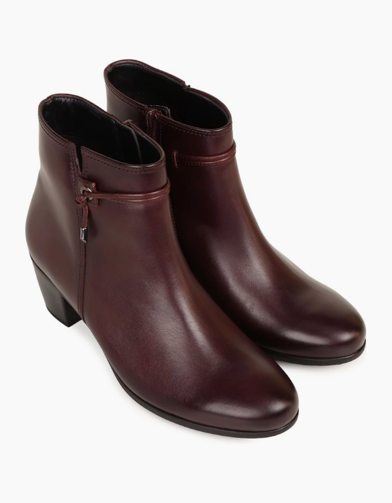Ela Womens Ankle Boots