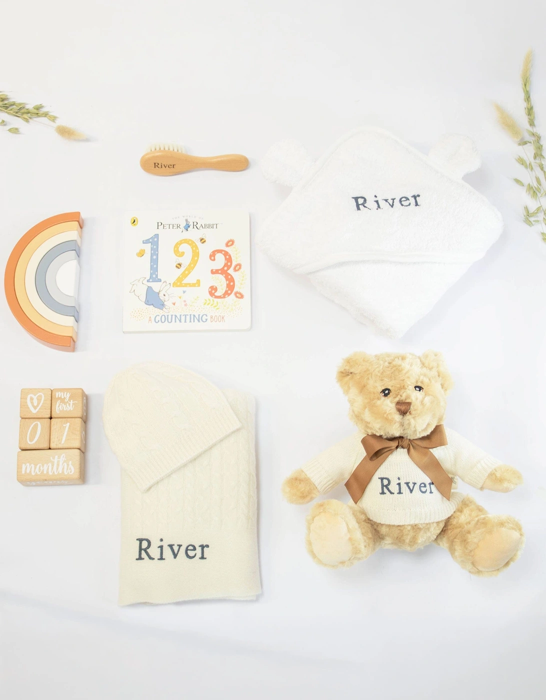 Ultimate Luxury Cashmere Gift Set in Ivory