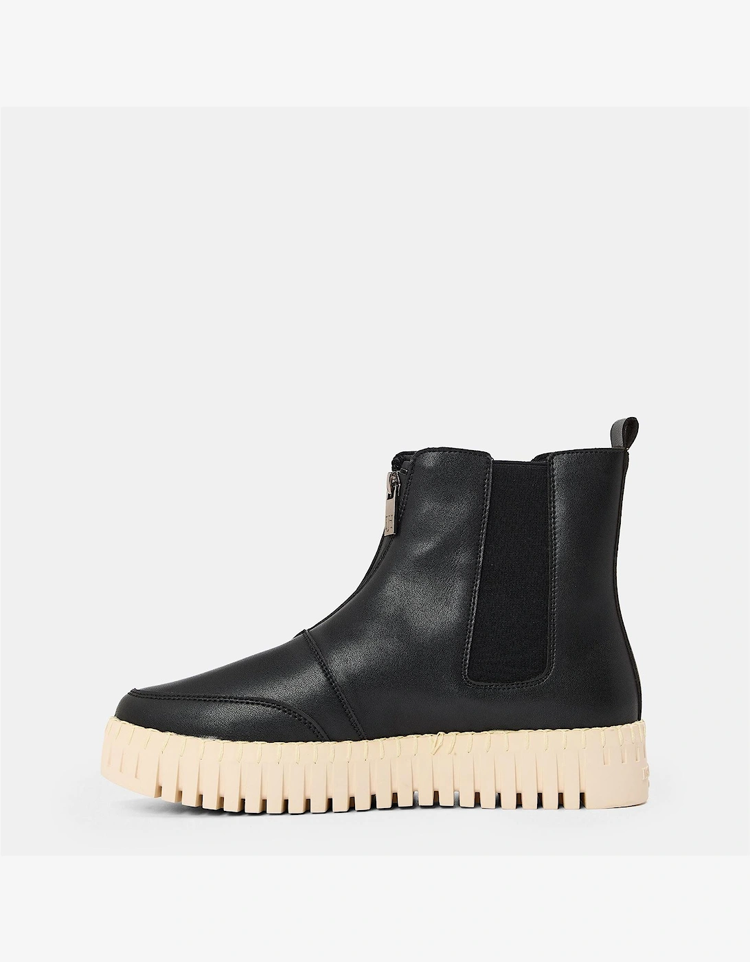 Ij Boots