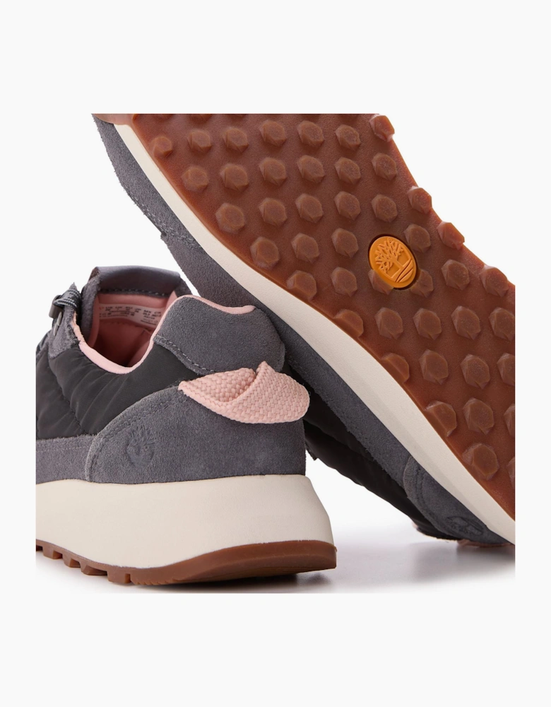 Retro Swift Low Top Lace Up Sneakers