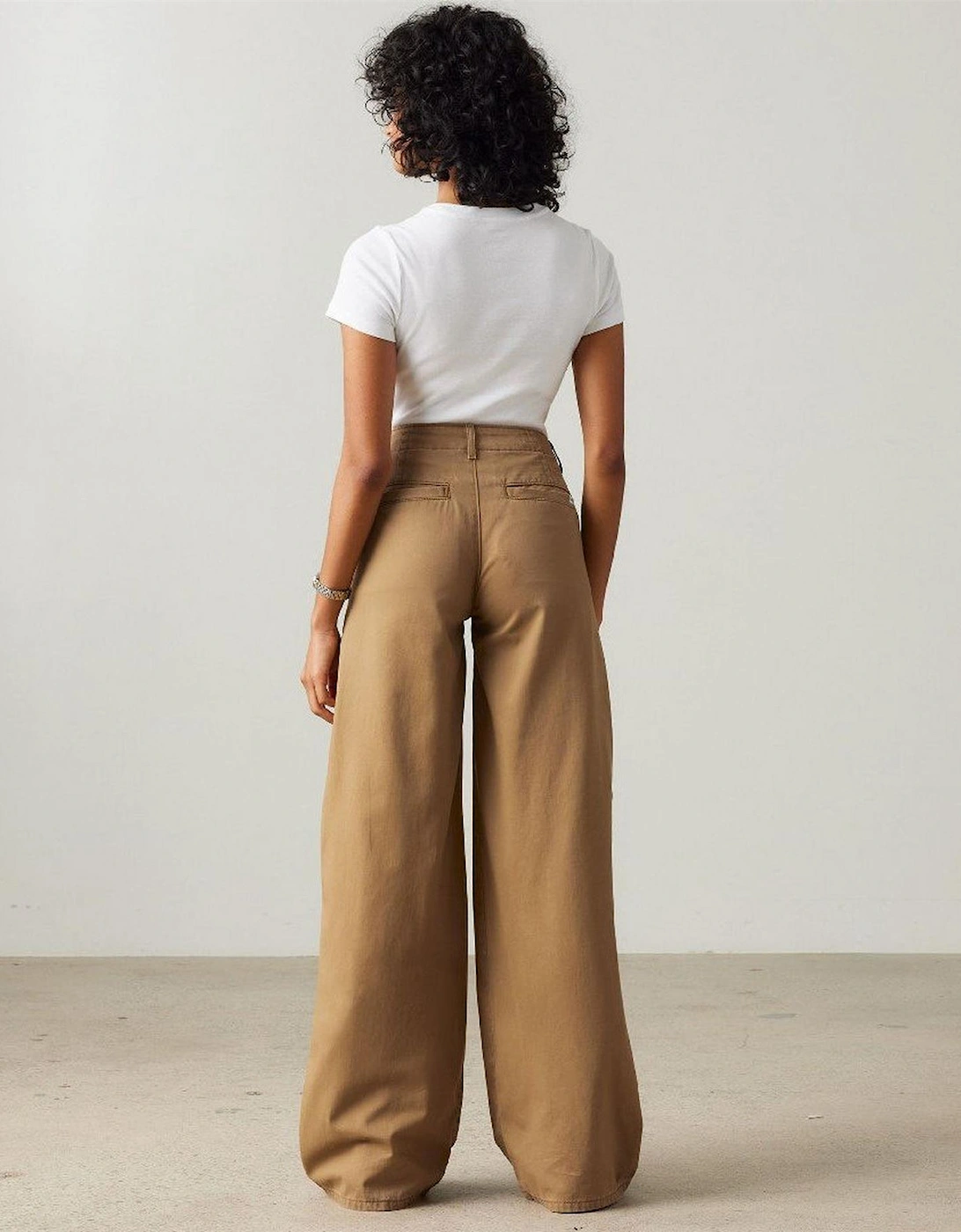 Xl Chino Big Yikes