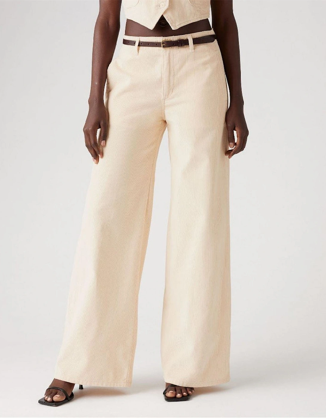 Xl Chino Big Yikes