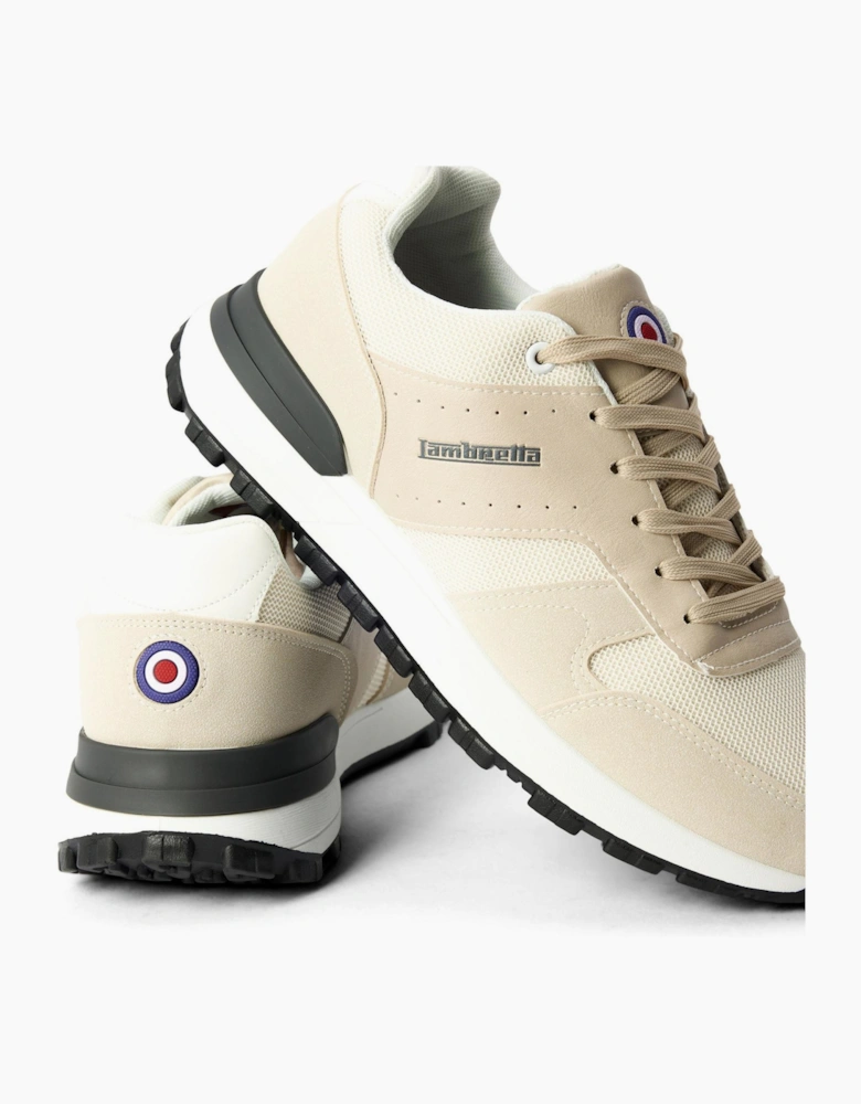 Echo Court Trainers