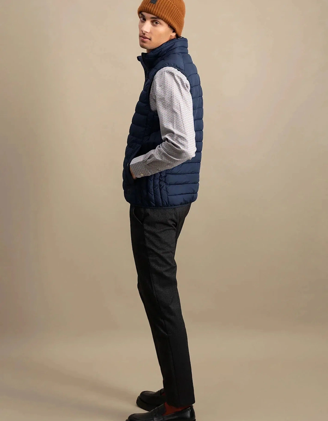 Light Weight Gilet Dark Navy