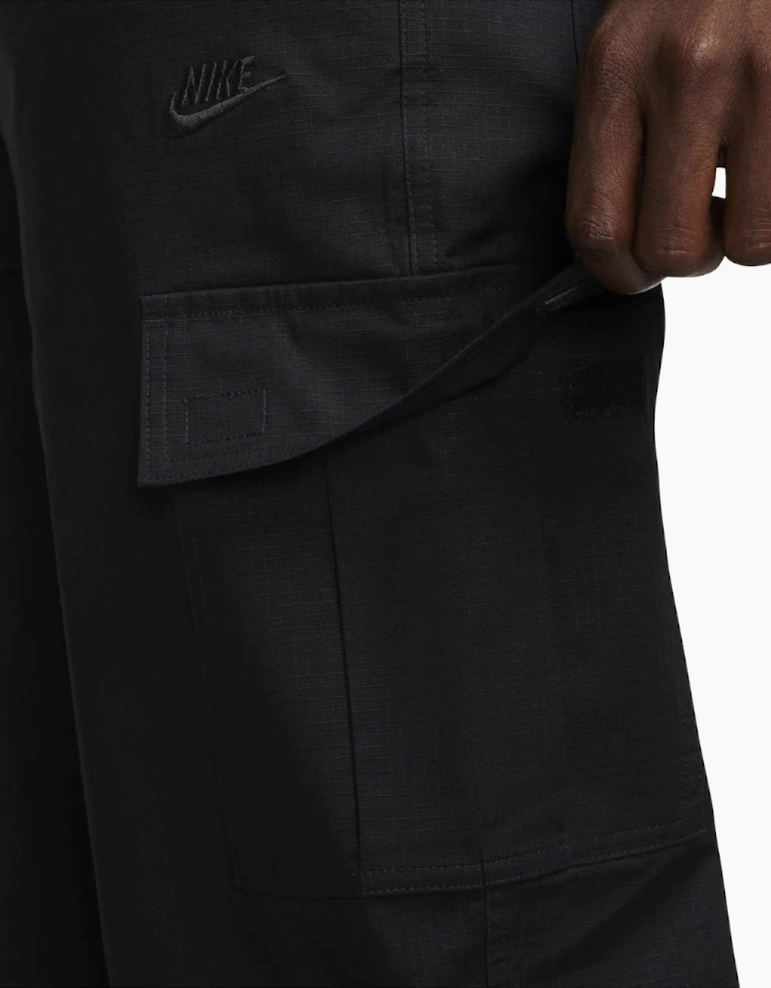 Nike Club Cargo Black Pants