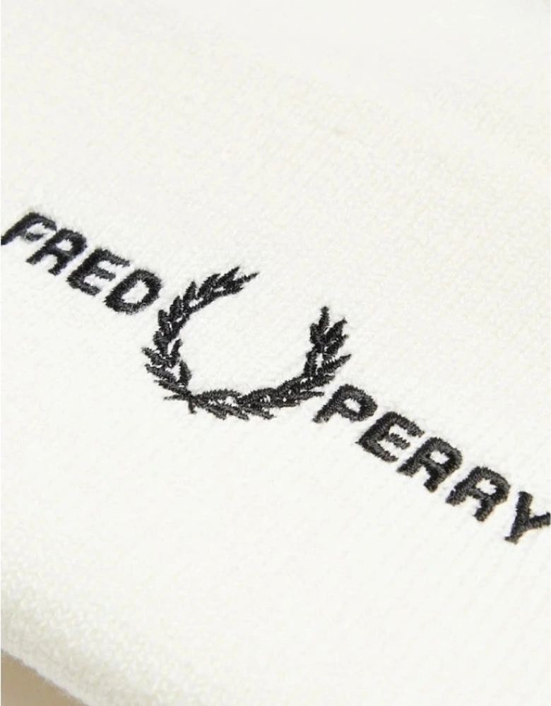 Fred Perry Embroidered Snow White Beanie