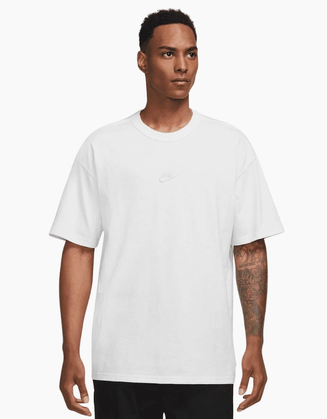 Nike Sportswear Premium Essentials White T-Shirt