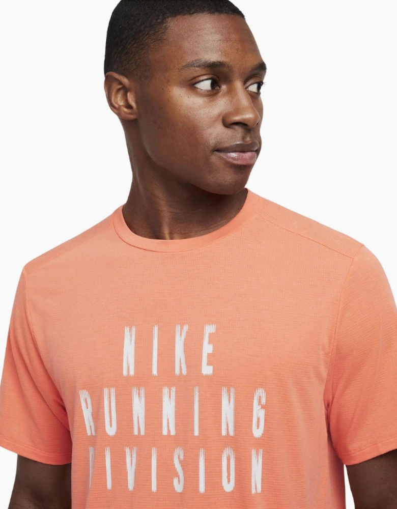 Nike Rise 365 Running Division Men's Dri-FIT Short-Sleeve Pink Running Top