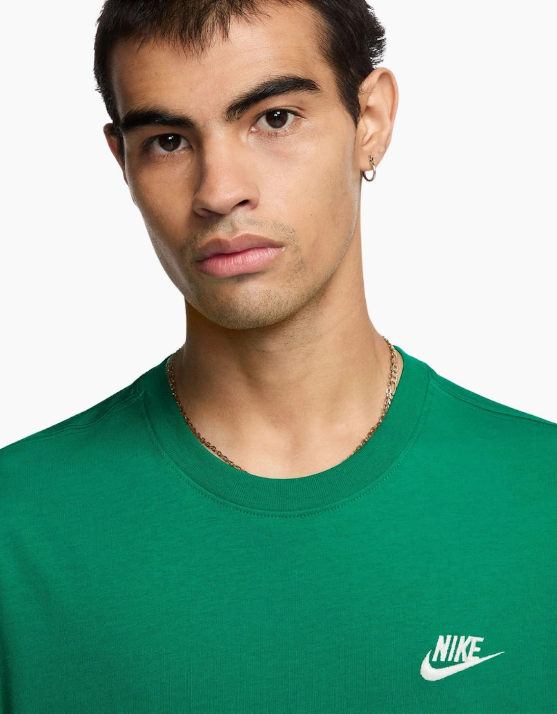 Nike Sportswear Club Green T-Shirt