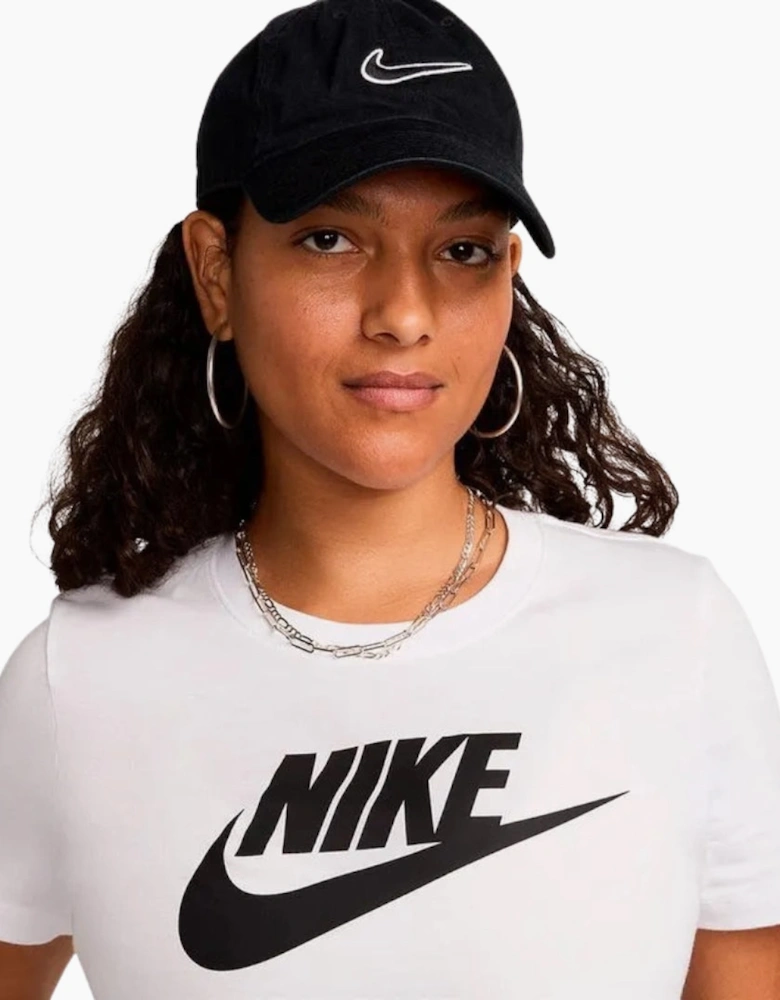 Nike Sportswear Essentials Logo White T-shirt