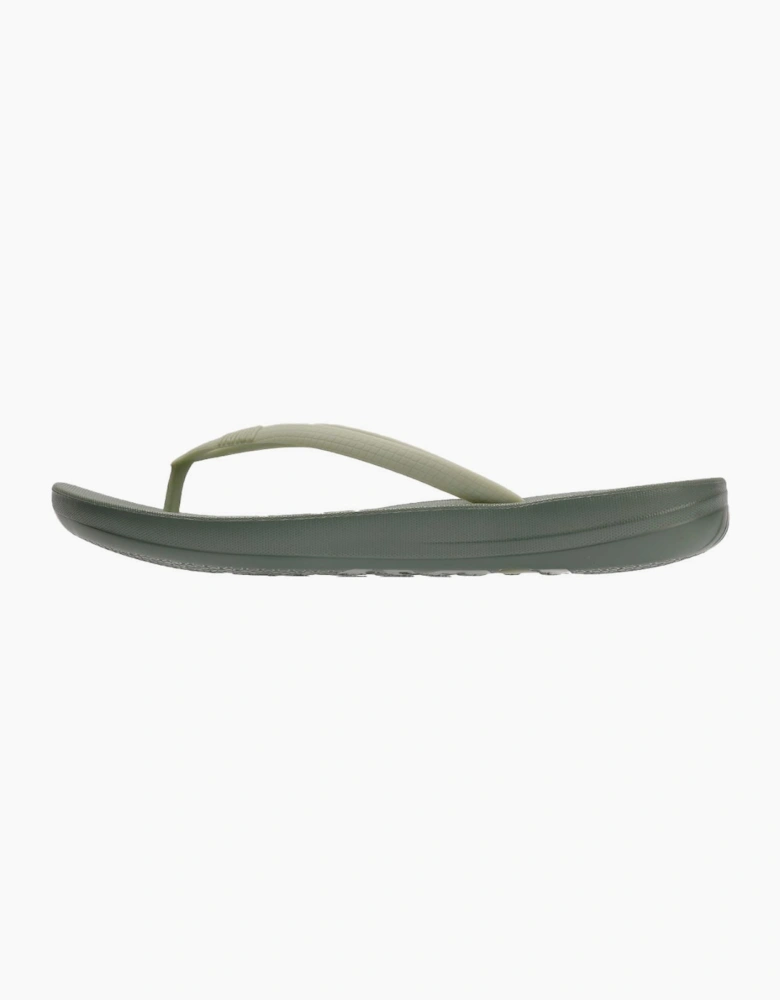 FitFlop IQUSHION X PANTONE Flip-Flops
