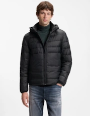 Black 001