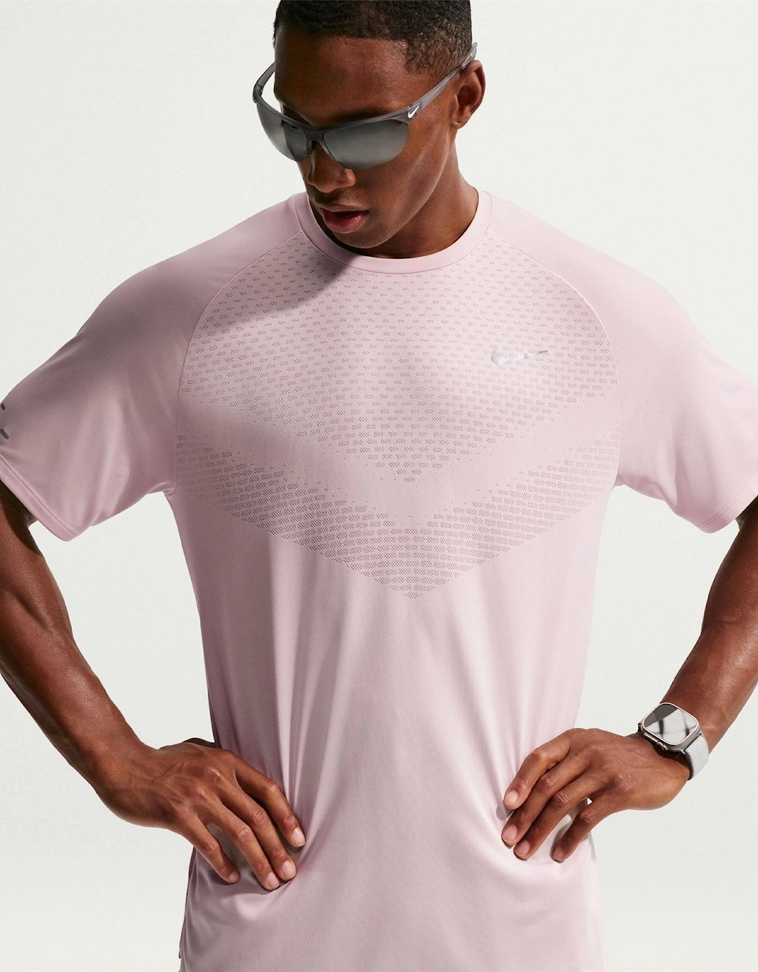 Nike Men's Stride Crew Neck Short Sleeve Jersey Competition T-Shirt - Pink - Size, 42