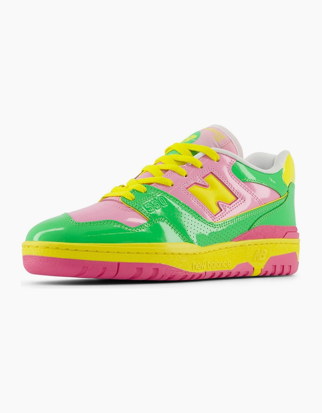 550 Low Top Sneakers