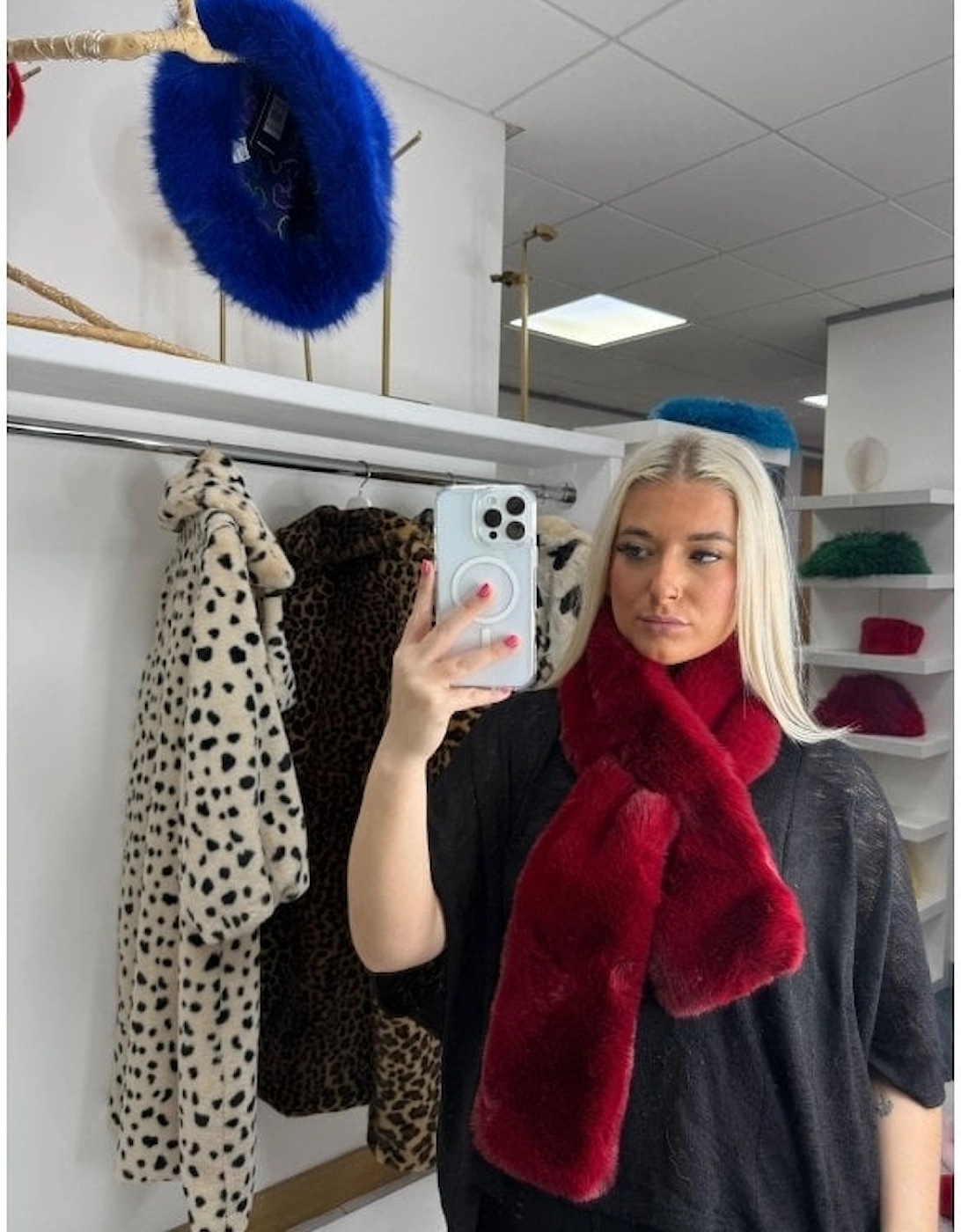 Dark Red Faux Fur Keyhole Scarf