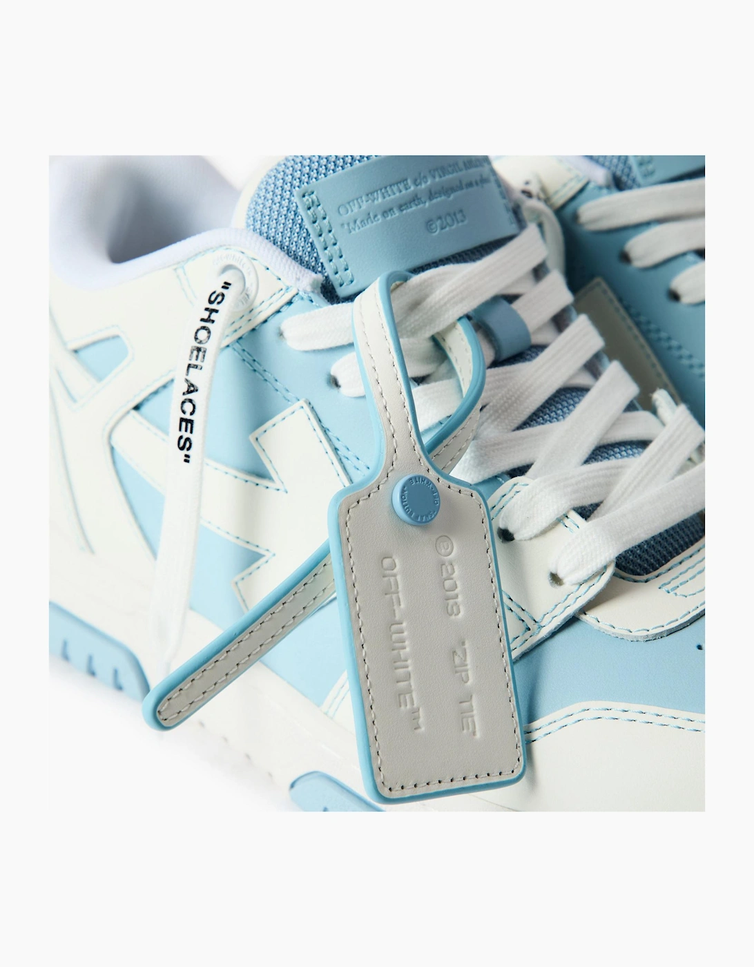 Womens Out Of Office Trainers, Signature Arrows Sneakers