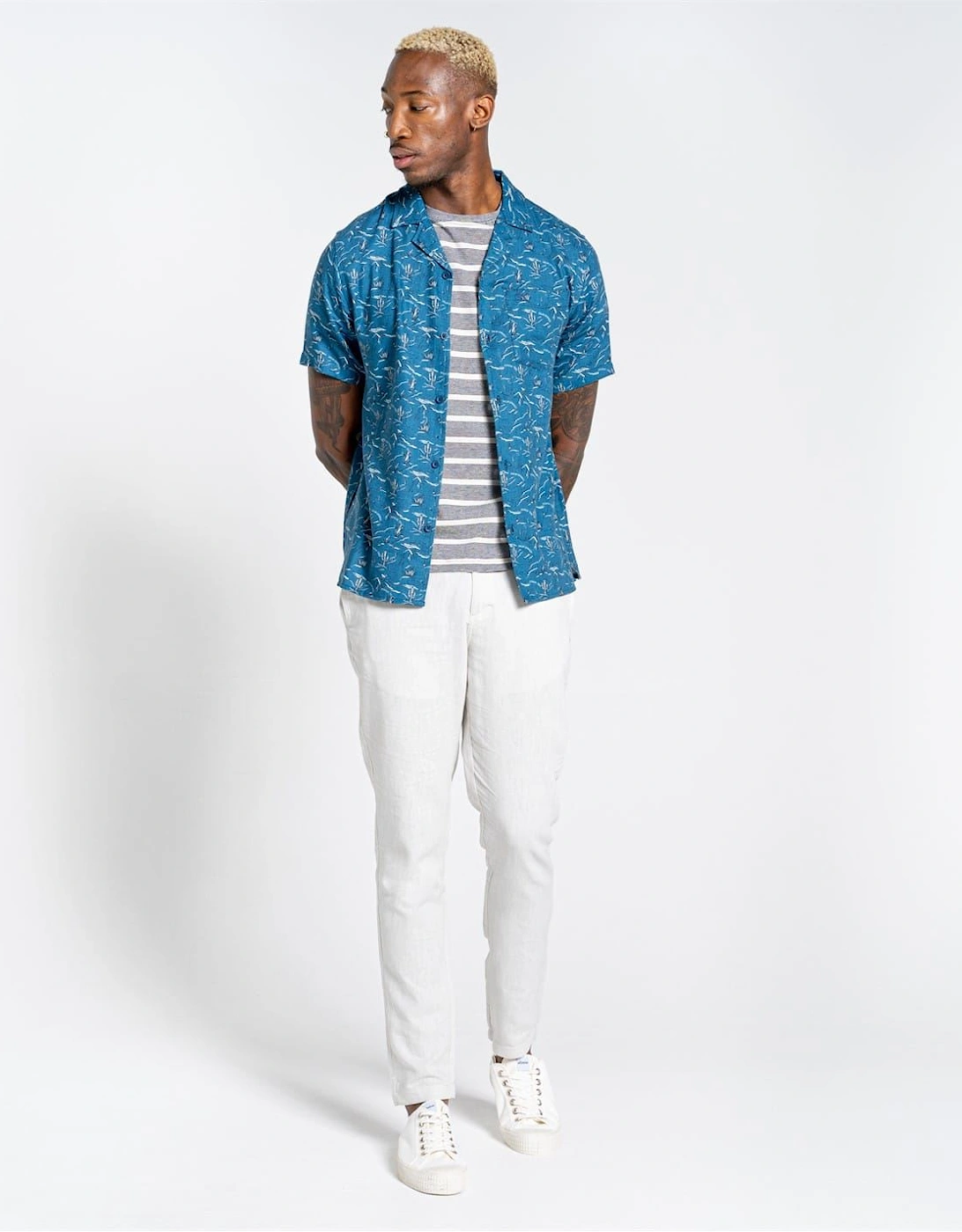 Hula Collared Neck Short Sleeve Shirt