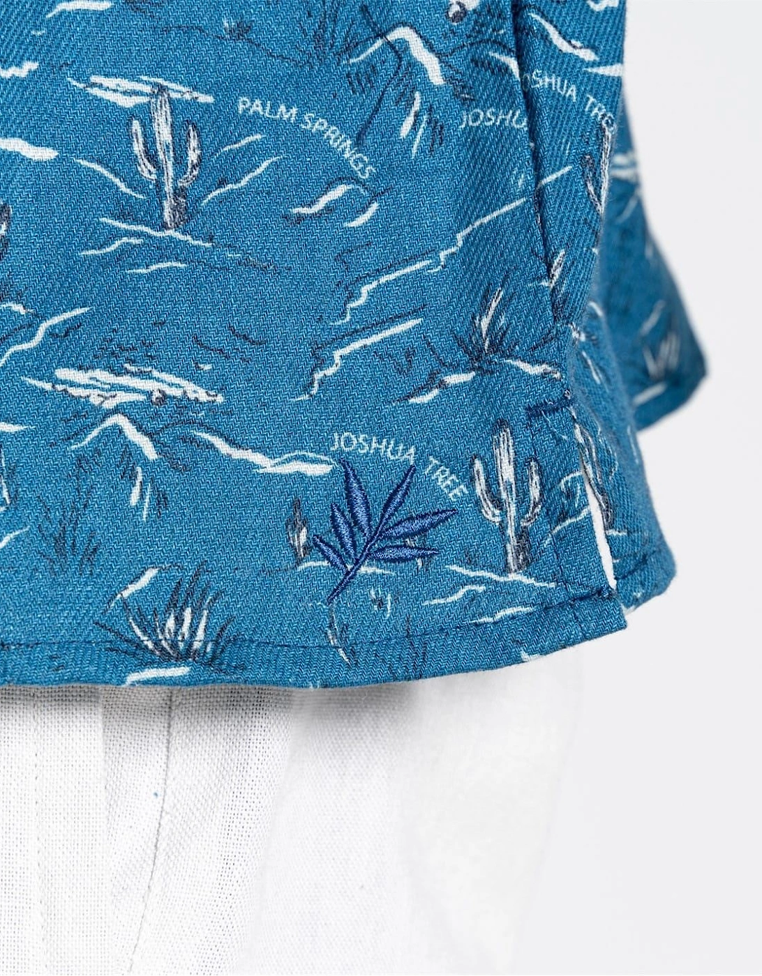 Hula Collared Neck Short Sleeve Shirt