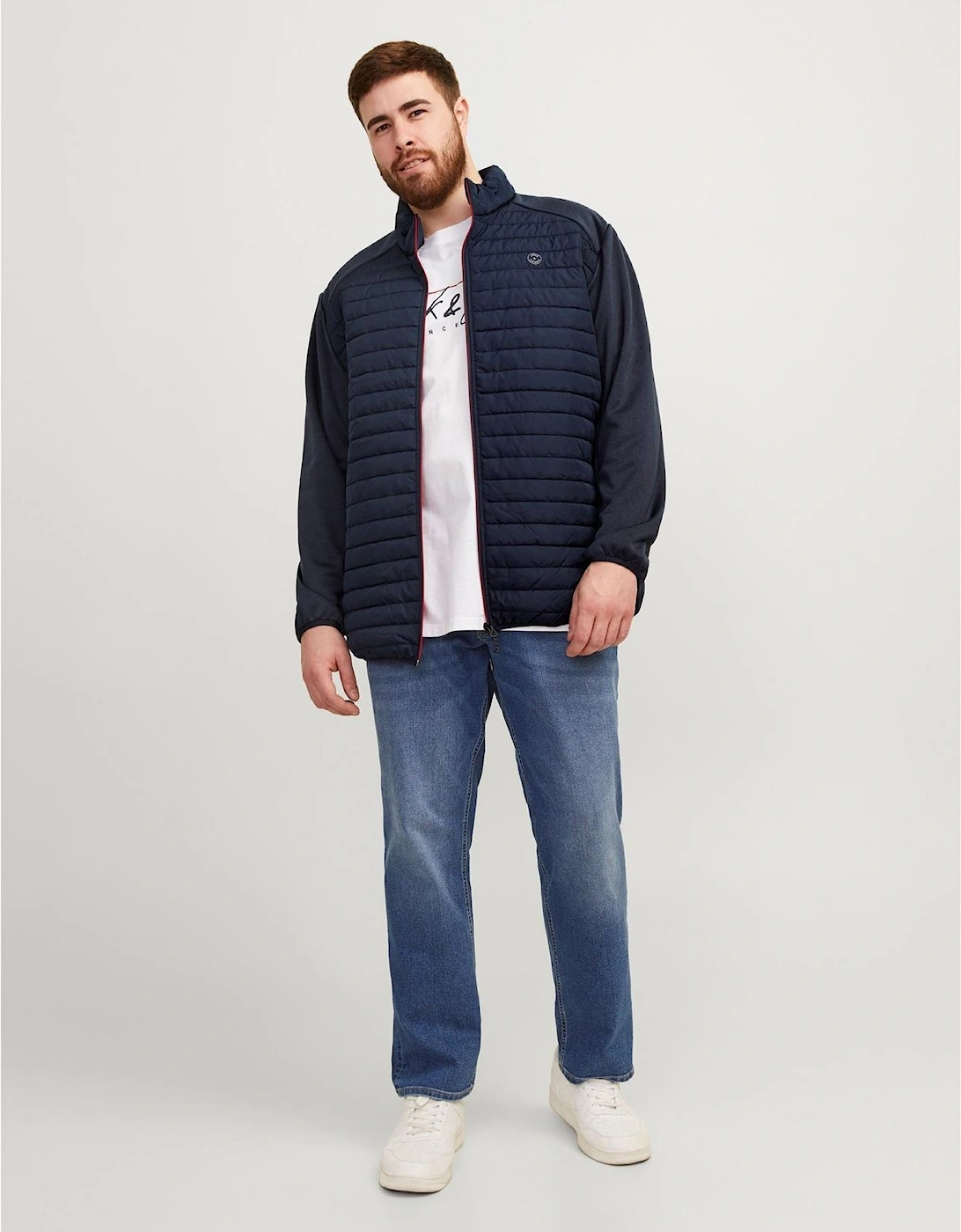 Solid Patterned Puffer Jacket with Zipped Pocket and Ribbed Cuff