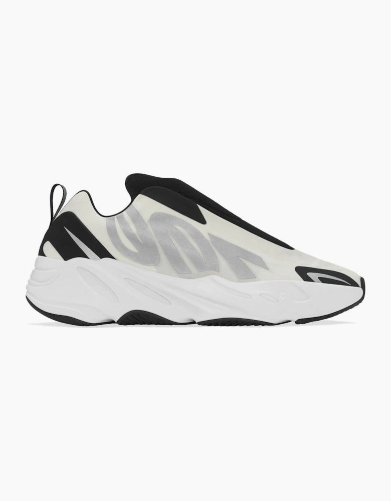 700 Mnvn Sneakers