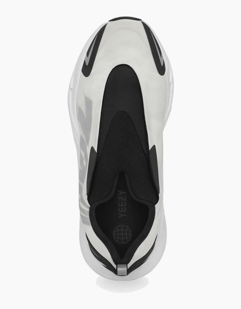 700 Mnvn Sneakers