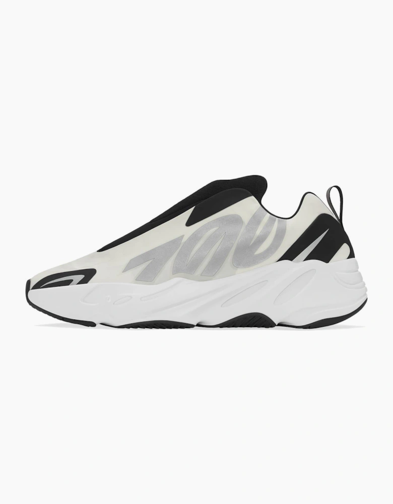 700 Mnvn Sneakers