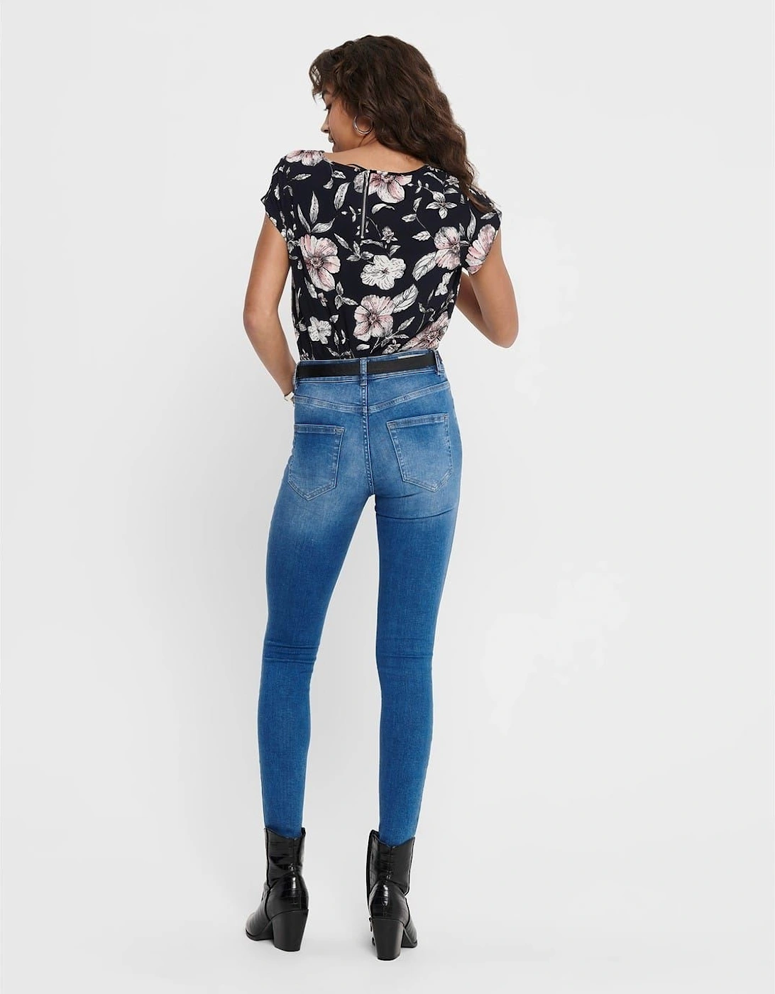 Vic Crew Neck Short Sleeve Blouse