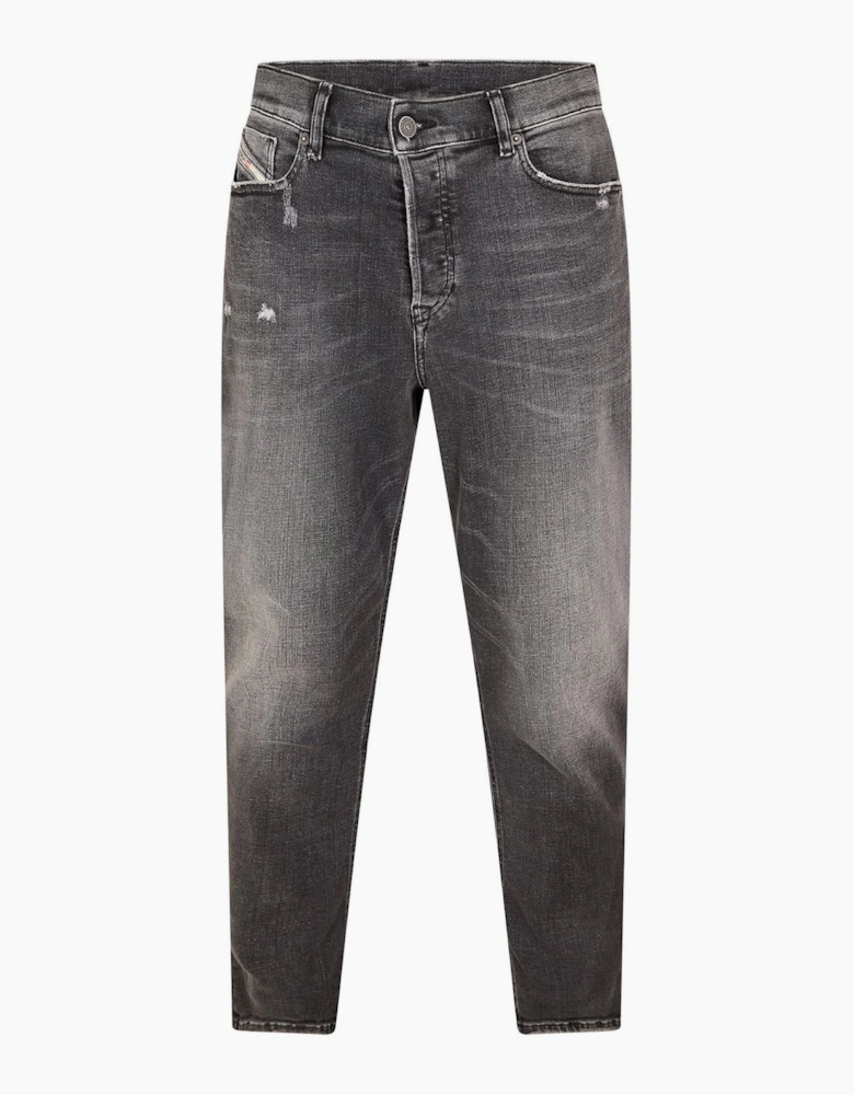 Tapered Jeans