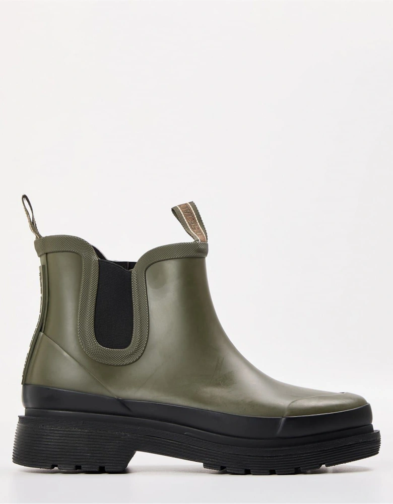 Chelsea Boots with Lug Sole