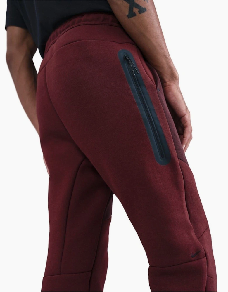 Tech Fleece Solid Patterned Joggers