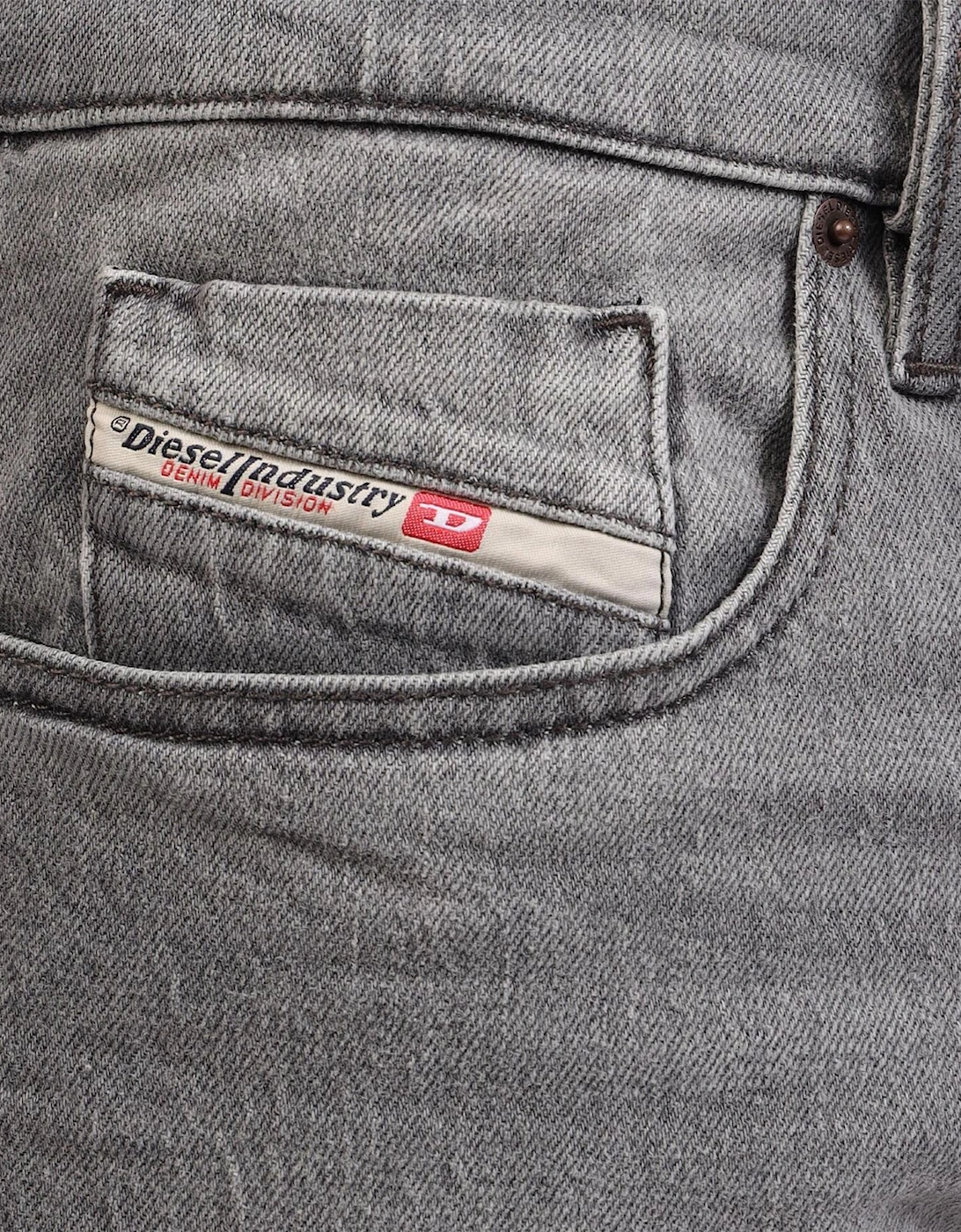 Five Pocket Straight Leg Jeans