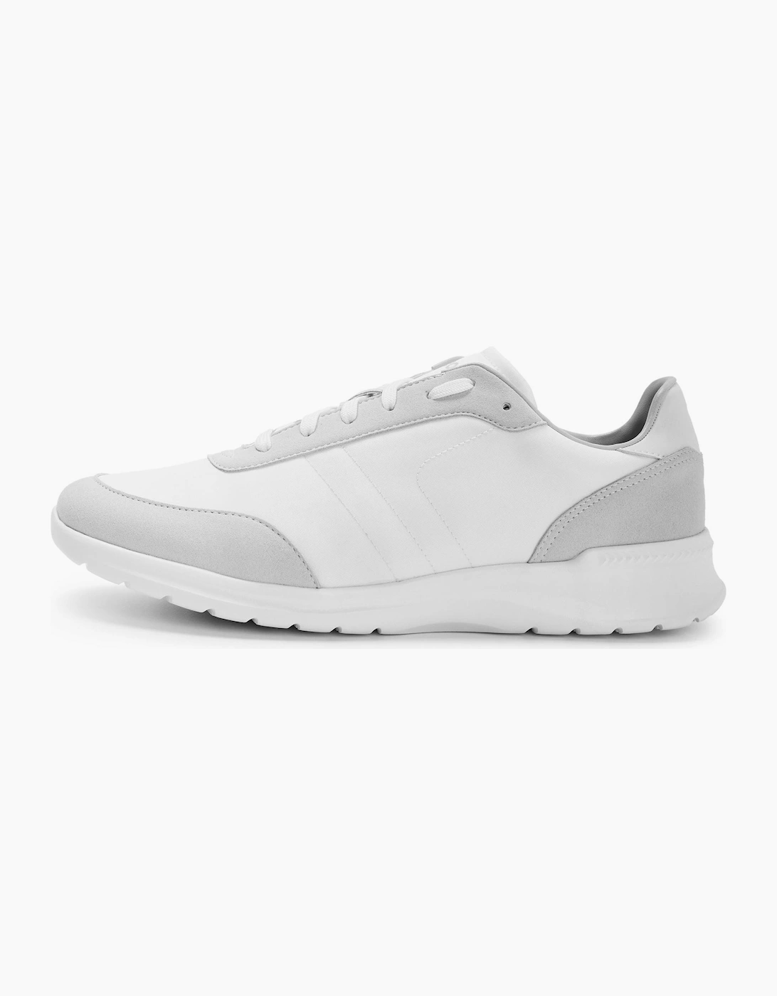Extreme Runn Lace-Up Low Top Sneakers
