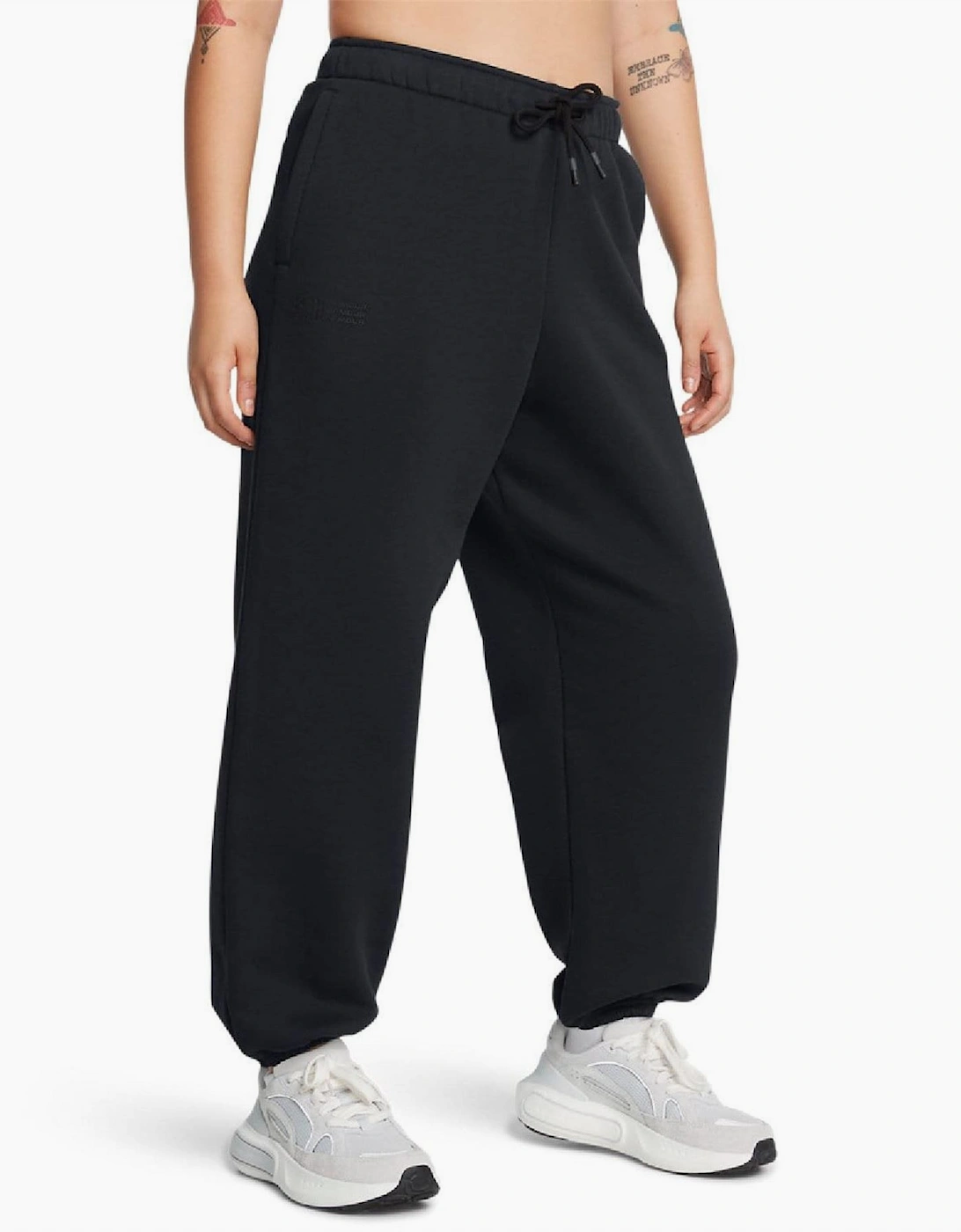 Fleece Wordmark Oversized Pants