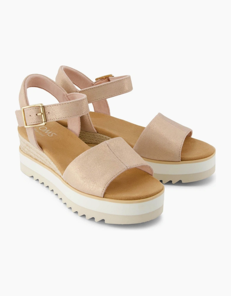 Darya Wedge San