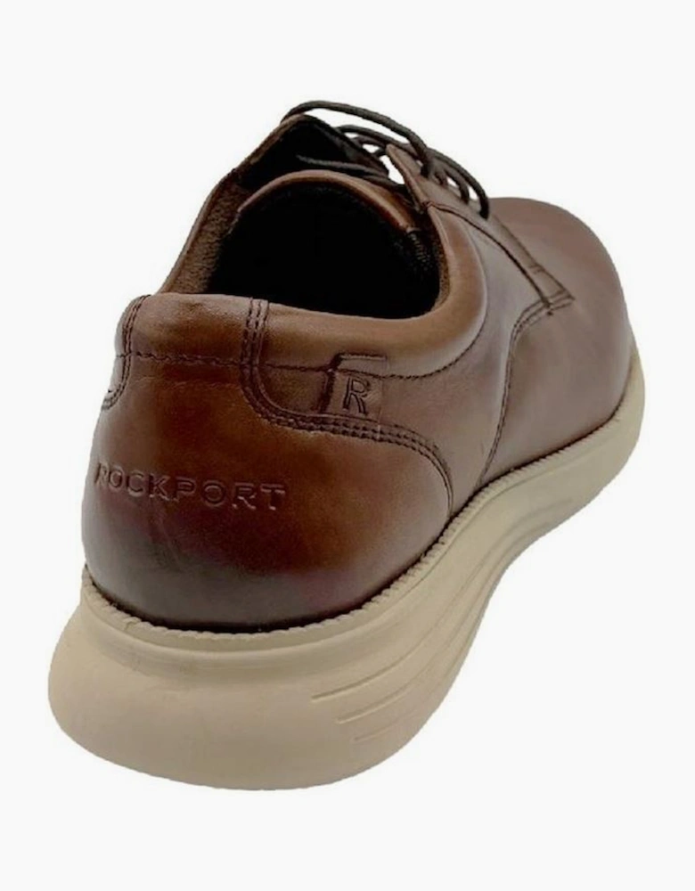 Total Motion Plain Toe Walking Shoes