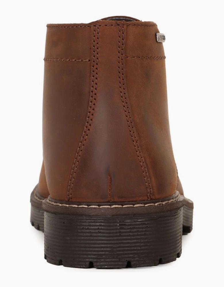 Clint Mens Chukka Boots